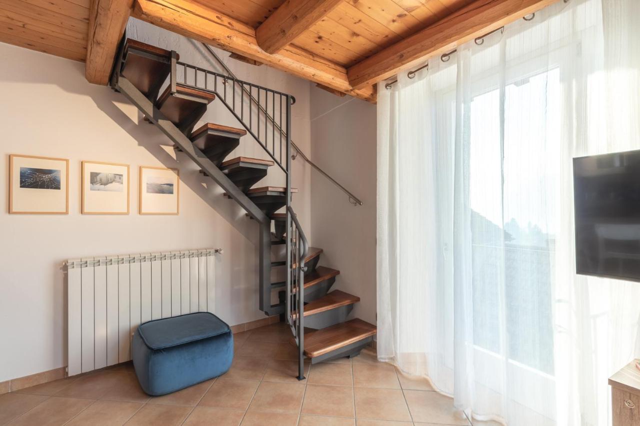 Casa Del Borgo "Aria & Acqua" Sul Lago Maggiore Maccagno Екстериор снимка
