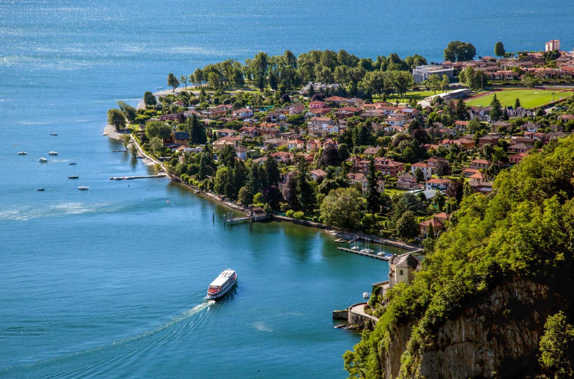 Casa Del Borgo "Aria & Acqua" Sul Lago Maggiore Maccagno Екстериор снимка