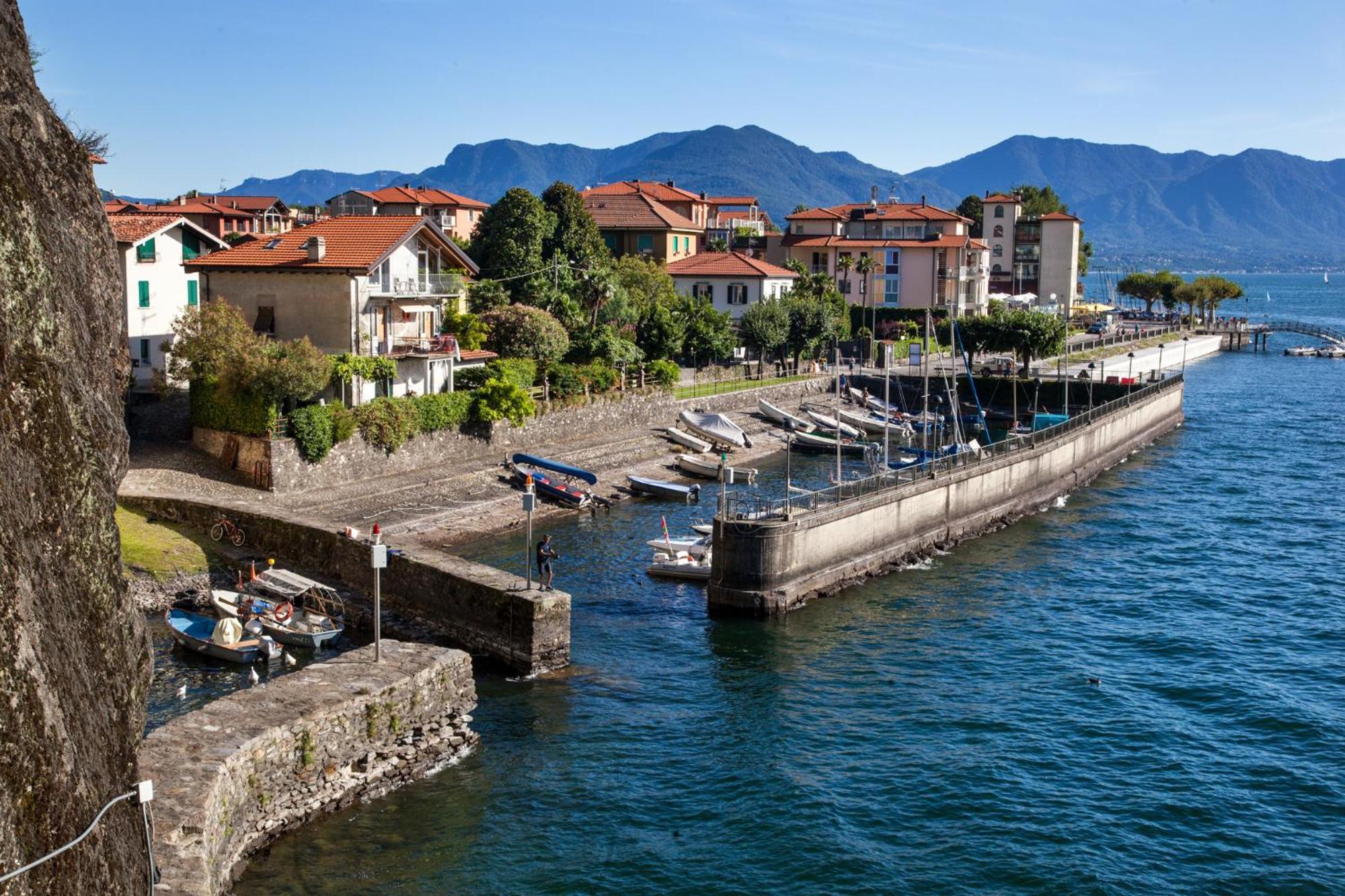 Casa Del Borgo "Aria & Acqua" Sul Lago Maggiore Maccagno Екстериор снимка