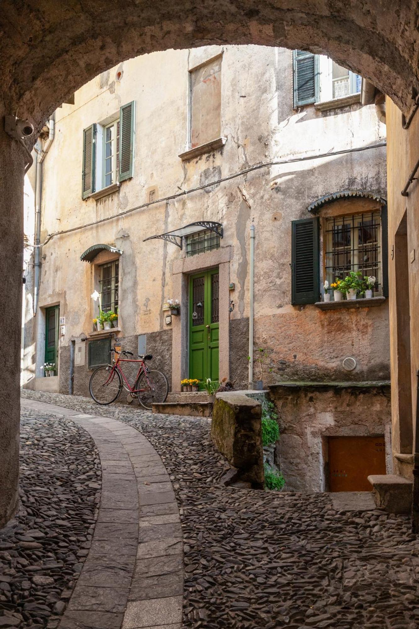 Casa Del Borgo "Aria & Acqua" Sul Lago Maggiore Maccagno Екстериор снимка
