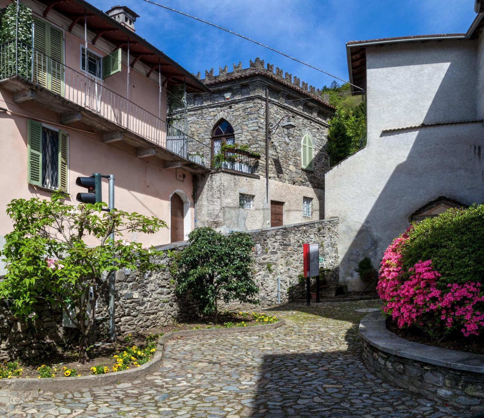 Casa Del Borgo "Aria & Acqua" Sul Lago Maggiore Maccagno Екстериор снимка