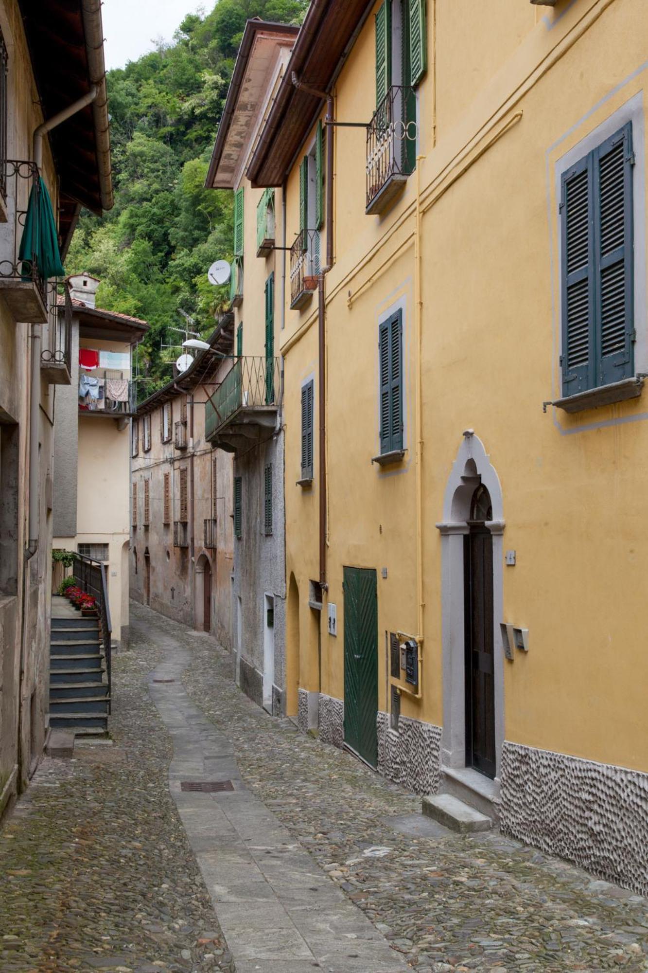 Casa Del Borgo "Aria & Acqua" Sul Lago Maggiore Maccagno Екстериор снимка
